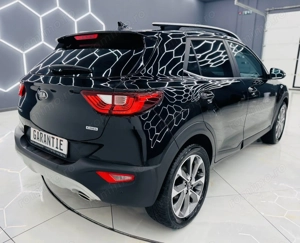 KIA Stonic - imagine 3
