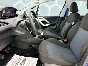 PEUGEOT 208 - imagine 11