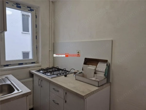 Apartament 3 camere - imagine 2