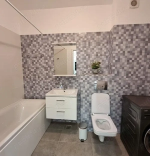   DELFINARIU Chirie Apa 2 camere pe 