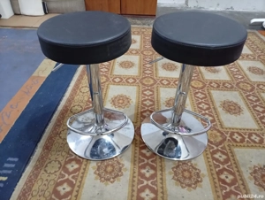 Vind 2scaune bar & bucătărie 