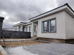 Duplex individual - personalizare interioara - teren 330 mp