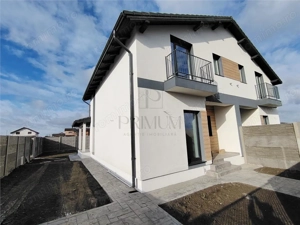 Duplex 4 camere - langa 4 benzi - bucatarie inchisa - imagine 2