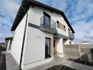 Duplex 4 camere - langa 4 benzi - bucatarie inchisa - imagine 8