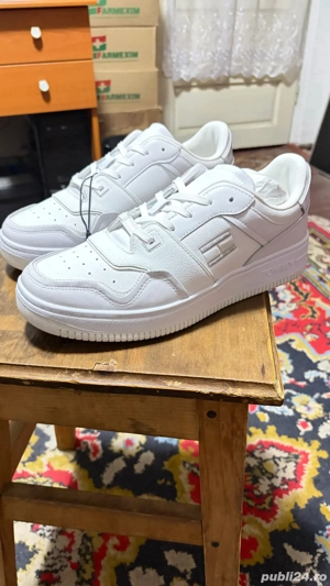 Adidasi Tommy Hilfiger 44 barbati 