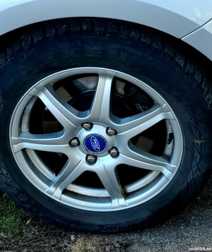 Roti iarna Ford 215 55 16 5x108