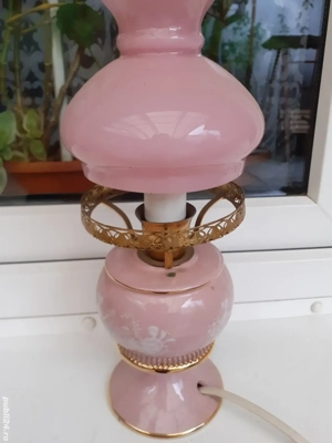 De vânzare o veioza roz  - imagine 3