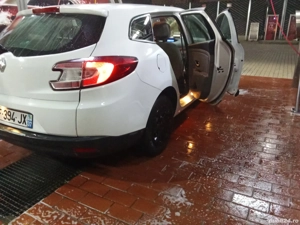 Vand Megan 3-Benzina Model ESTADE - imagine 3