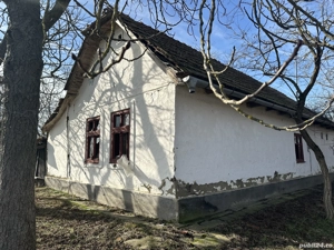 Vand Casa in Siclau Judet Arad Teren 1500Mp