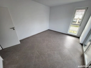 Zona Braytim. Decomandat. Bucatarie inchisa. Bloc Nou. - imagine 2