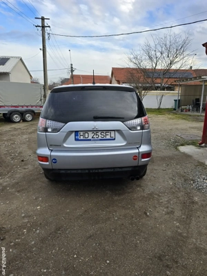 Mitsubishi Outlander 4x4 - imagine 5