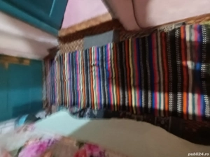 Vând articole vechi lucrate manoal