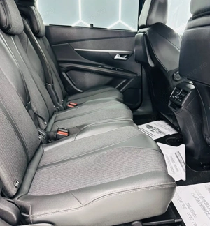 PEUGEOT 5008 - imagine 7