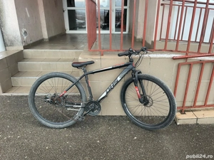 Vând Bicicletă DHS urgent!!