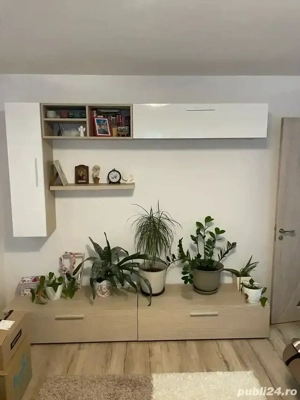 Vânzare apartament Micro 4, cu 2 camere   etaj 1   40 mp   renovat complet.