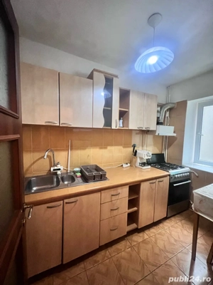 Închiriez apartament două camere M20 - imagine 2