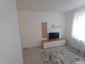 Garsoniera de închiriat 