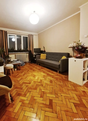 p.f. inchiriez ap. 3 camere str. Horea