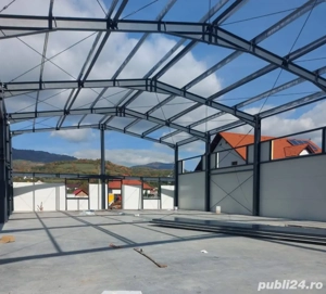 Vând hală metalică