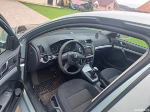 Skoda Octavia  - imagine 4