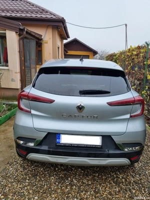 Renault Captur TCE 140 mild hybrid techno 15.000 km garantie 2028 - imagine 3
