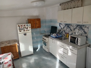 Închiriez casa la Cornu 2 sau 3 camere