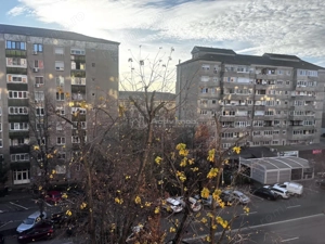 Apartament 3 camere - B.dul Transilvaniei