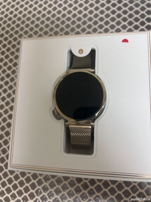 Vând Huawei Watch GT5-nou