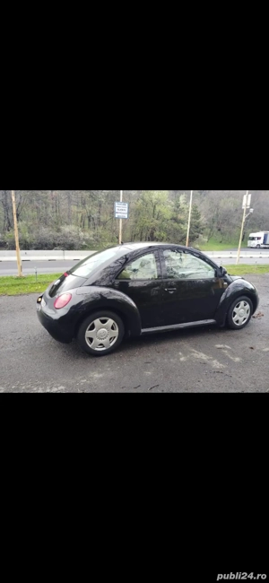 Volkswagen New Beetle - imagine 4