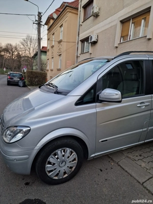 Vând Mercedes Viano 2010 - imagine 2