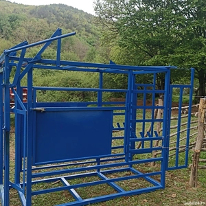 Se fac la comanda ștand de contenție vaci - imagine 4