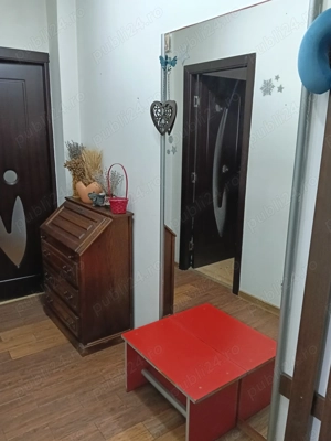 Vindem apartament - imagine 9