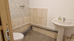 Stradal (vis a vis de noul Kaufland)  inchiriez locatie cu vad deosebit - imagine 7