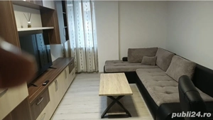 Inchiriez apartamne 2 camere decomandat .Complet mobilat