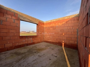 Casa noua la rosu - Tarian – Girisu de Cris - Teren 560 mp - imagine 10