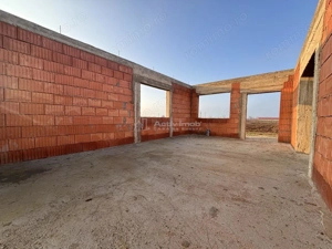 Casa noua la rosu - Tarian – Girisu de Cris - Teren 560 mp - imagine 11