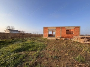 Casa noua la rosu - Tarian – Girisu de Cris - Teren 560 mp - imagine 8