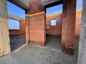 Casa noua la rosu - Tarian – Girisu de Cris - Teren 560 mp - imagine 9