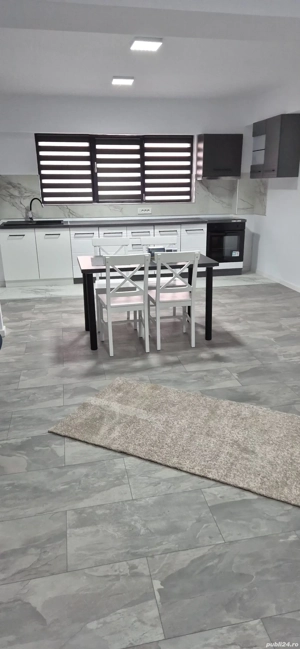 Inchiriez apartament pe termen lung  - imagine 3