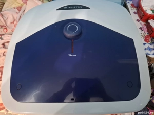 Boiler Ariston de 30 litri