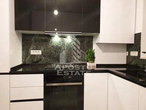 Apartament 3 camere, Centrala Proprie, 2locuri de parcare,Torontalului