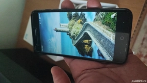 ZTE Blade v8 2gb ram cu 16gb rom  - imagine 3