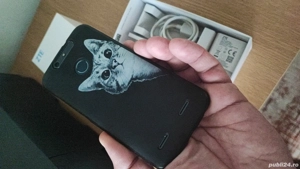 ZTE Blade v8 2gb ram cu 16gb rom  - imagine 2