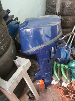 Motor barca Honda 10 cp 4 timpi adus acum Germania 