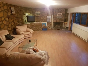 ViLA de LUX  cu un DESIGN deosebit in centrul orasului Nadlac - imagine 6