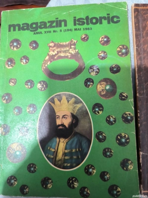 Cărți vechi de vânzare 