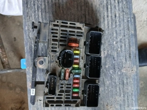 vind usi bare fata spate faruri etc citroien c4 2006 - imagine 6