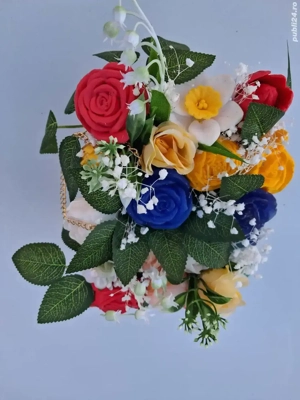 Aranjament floral handemade 