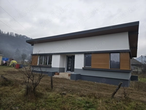 Casa noua ..cu 9 ari teren  - imagine 6