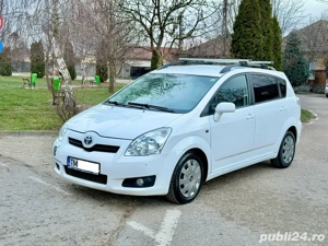 Toyota Corolla Verso  7 locuri   2009